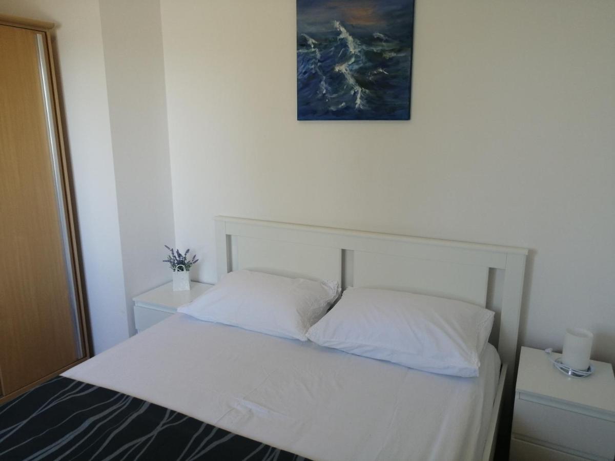Apartament House B - With Spacious Terrace And Beautiful View Omiš
